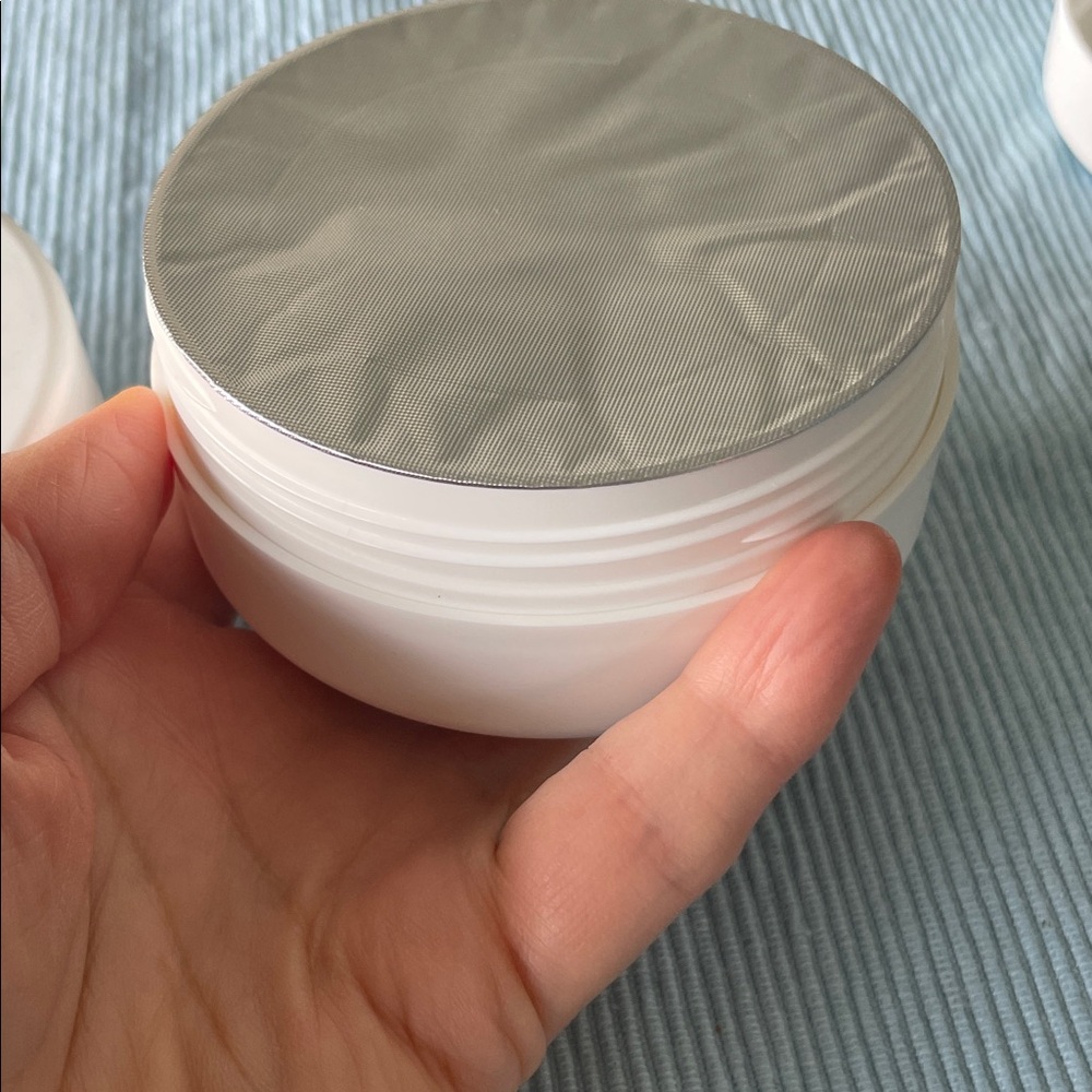 Set of 2 Lumene Finland Arctic Spa Body Butter - BNIP - Picture 4 of 4